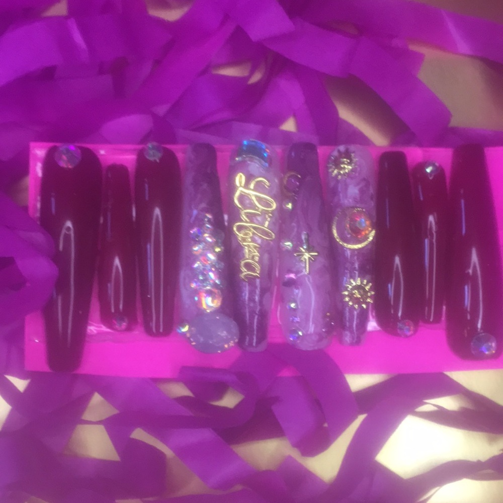 Xxl Libra (narrow) press on nails